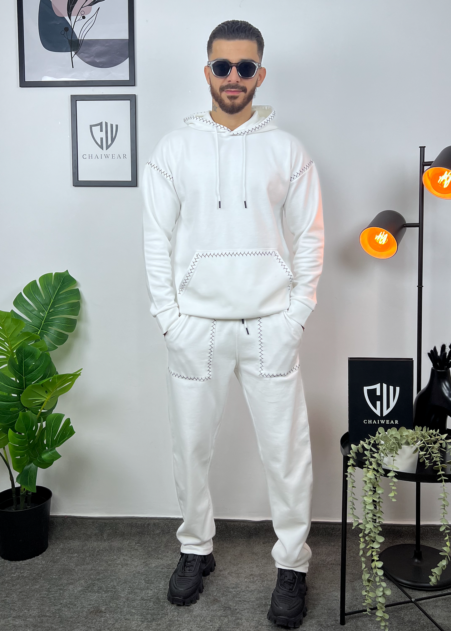 Pantalon et Capuche avec broderie oversize en coton lourd 320g / m²